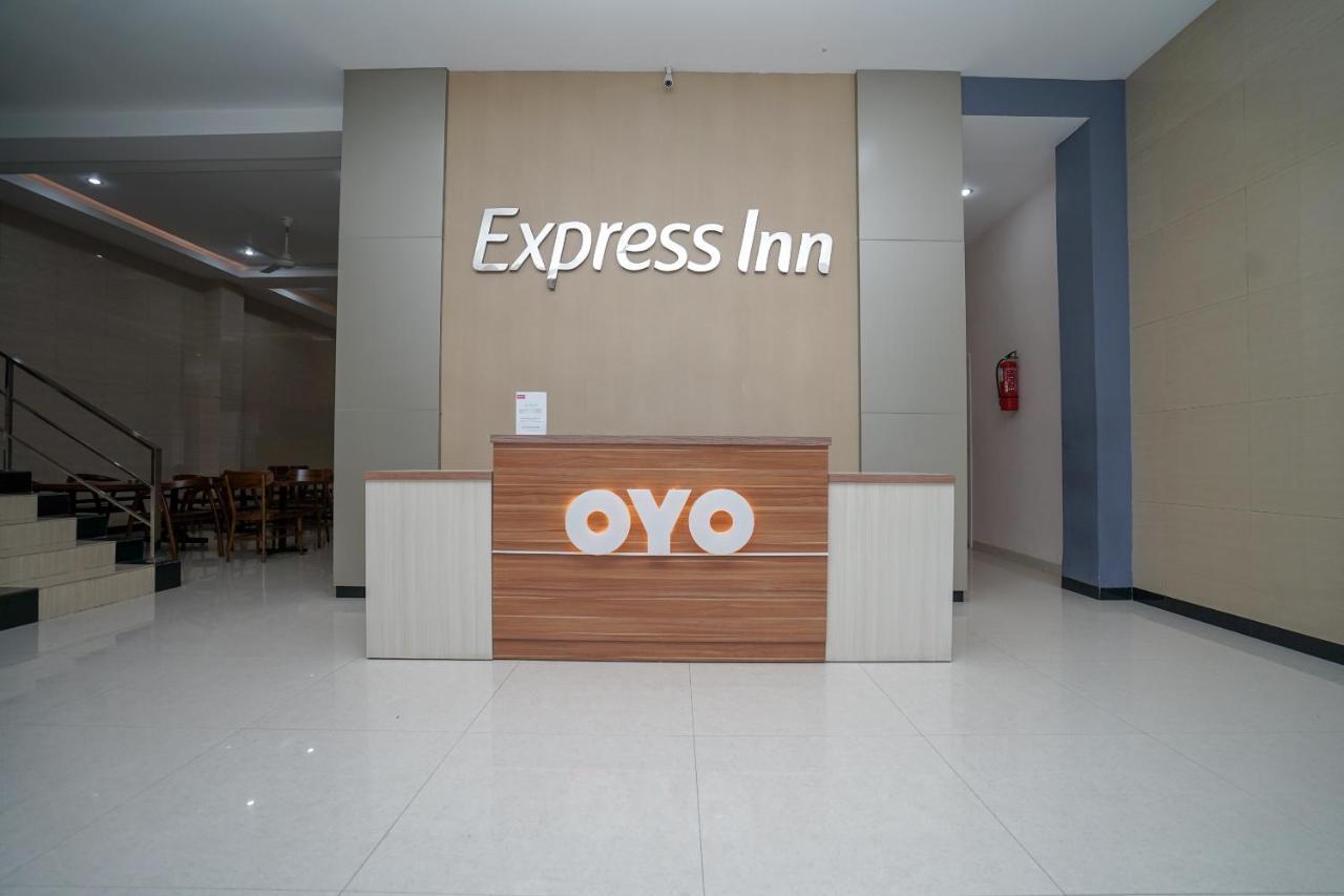 Oyo 616 Express Inn Palembang Dış mekan fotoğraf